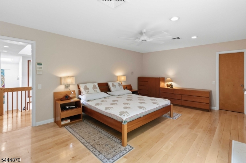 174 Brooklake Road Florham Park, NJ 07932 - Photo 30 of 43