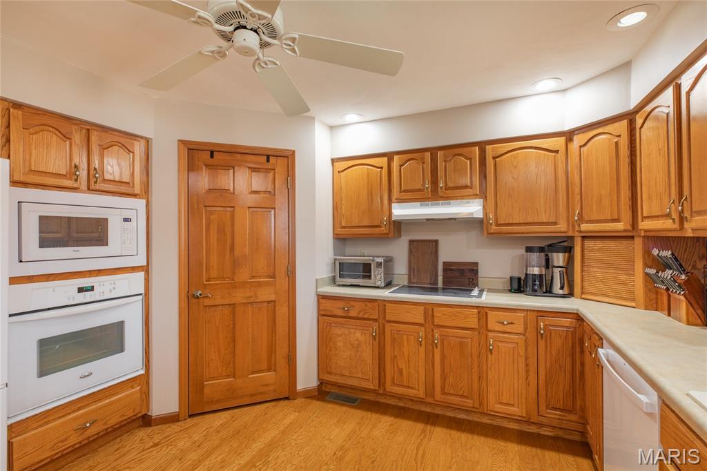 18 Lake Drive Moro, IL 62067 - Photo 16 of 58