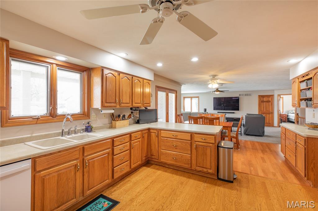 18 Lake Drive Moro, IL 62067 - Photo 18 of 58