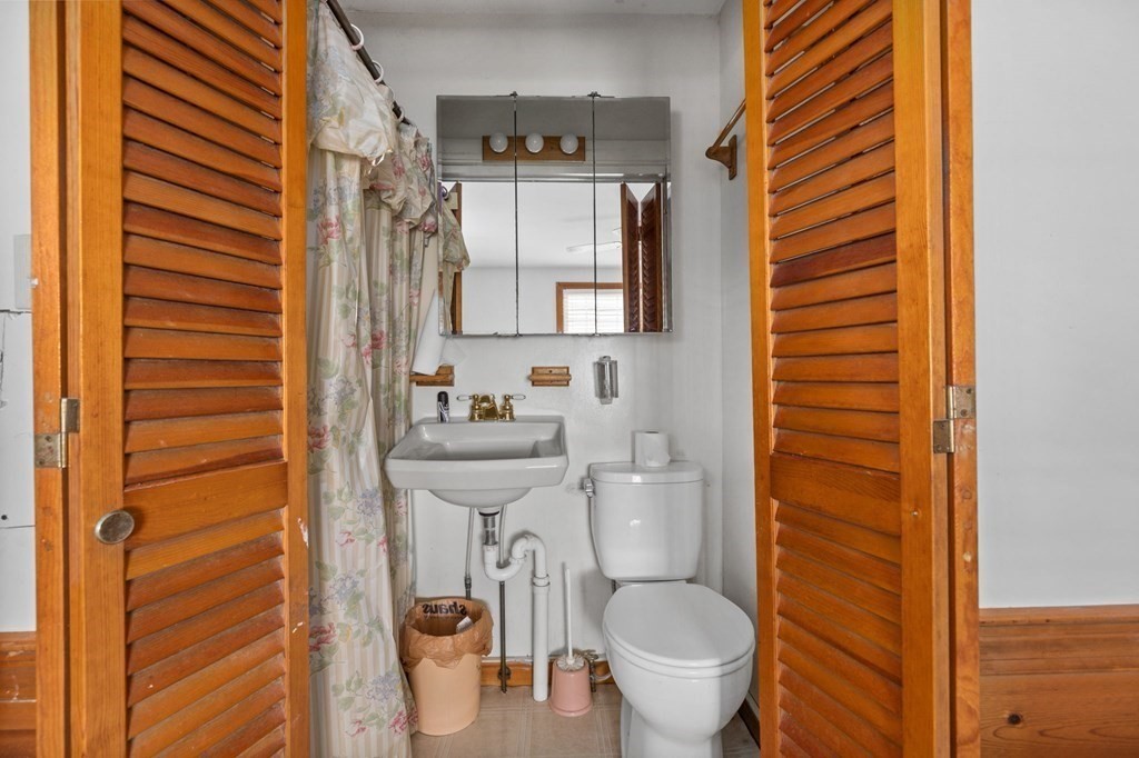 49 Whitehead Avenue Hull, MA 02045 - Photo 19 of 38