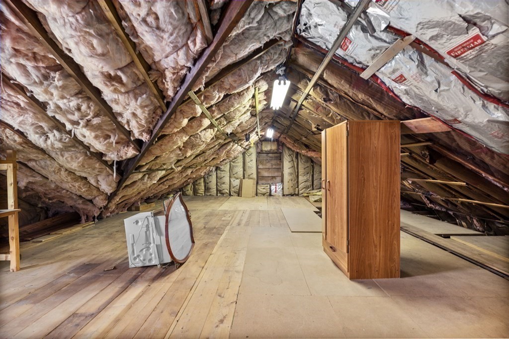 49 Whitehead Avenue Hull, MA 02045 - Photo 20 of 38