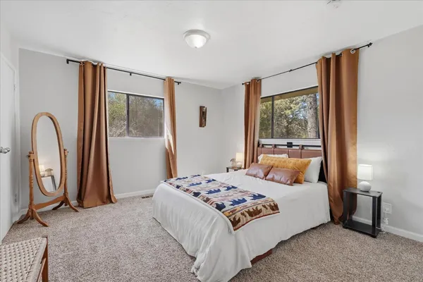 $450,000 | 45430 Lauri Lane, Oakhurst, CA 93644