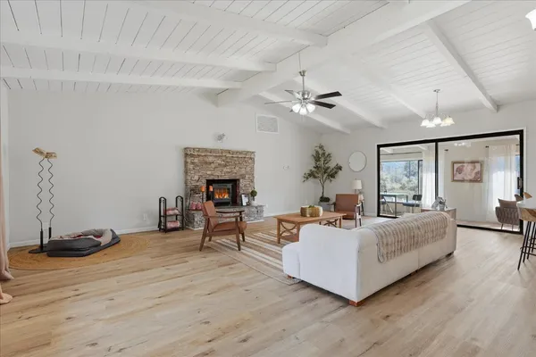 $450,000 | 45430 Lauri Lane, Oakhurst, CA 93644