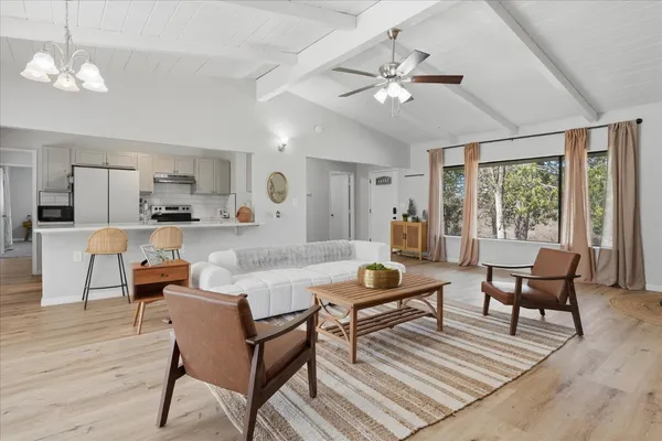 $450,000 | 45430 Lauri Lane, Oakhurst, CA 93644