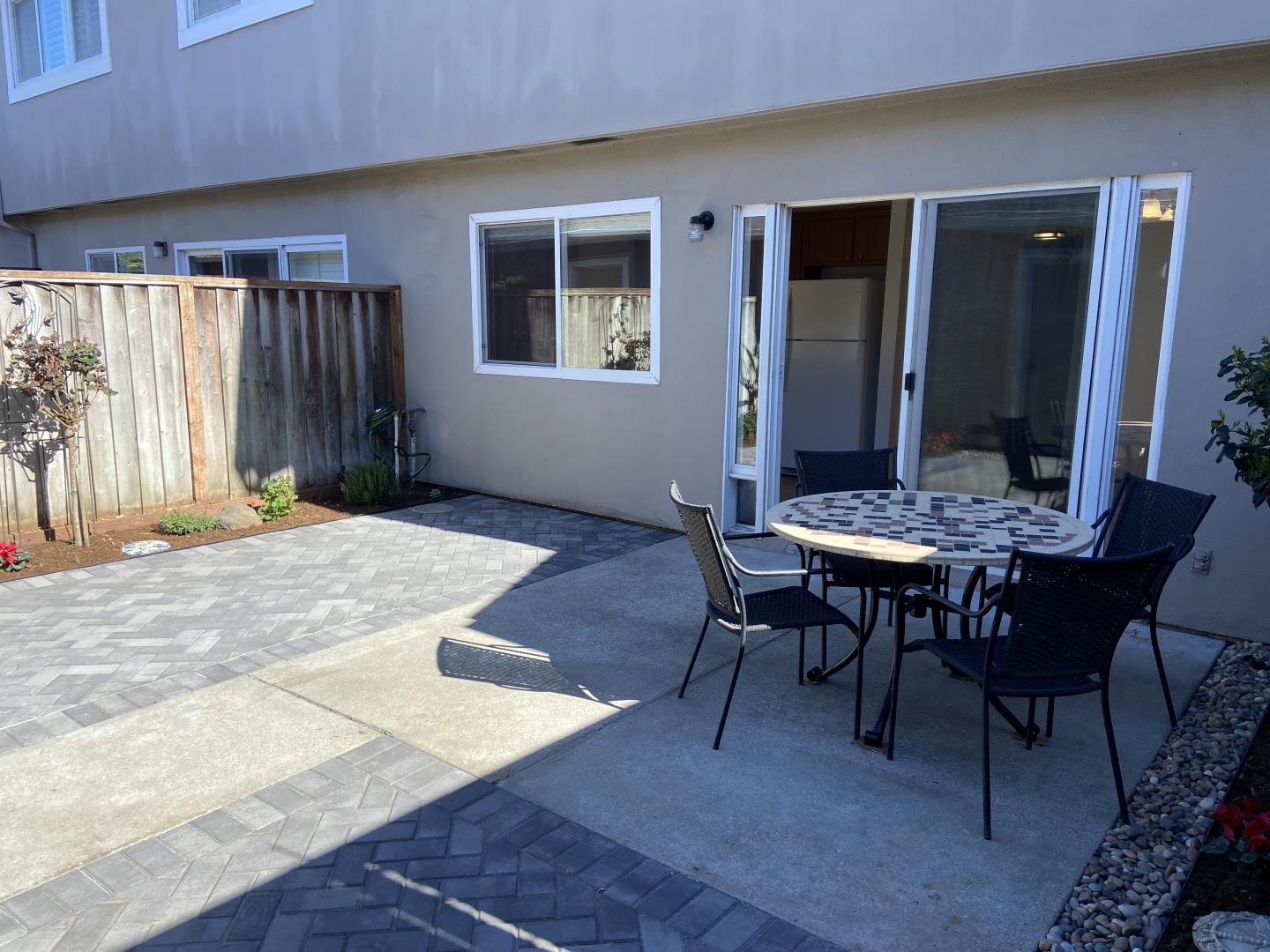 715 Comet Drive Foster City, CA 94404 - Photo 22 of 25 a view of a livingroom with furniture and window