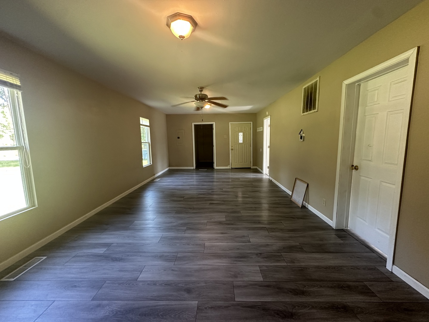1603 South W Road West Frankfort, IL 62896 - Photo 9 of 22 Gallery Image 9