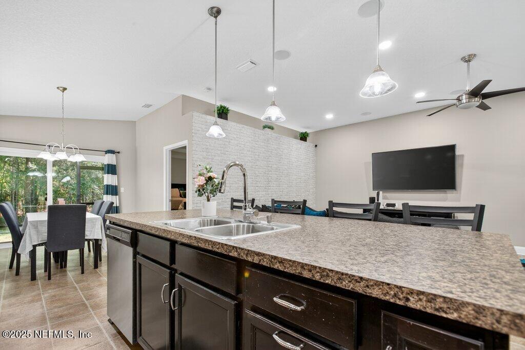 2019 Patriot Ridge Road Jacksonville, FL 32221 - Photo 20 of 46 Kitchen