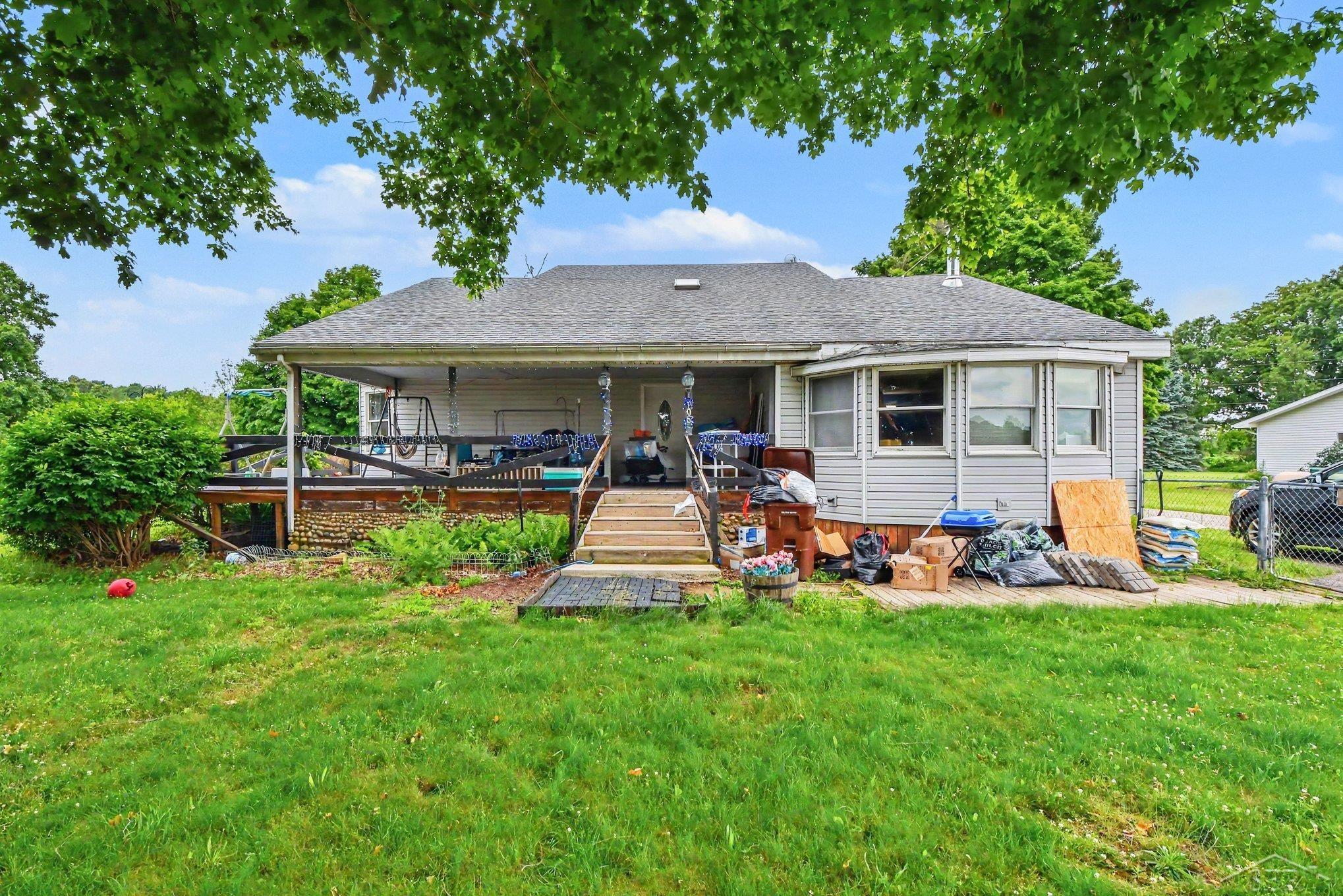 10602 Jordan Lake Road Lake Odessa, MI 48849 - Photo 3 of 27