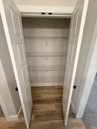 $289,500 | 9 Beacon Way, Washington, IN 47501