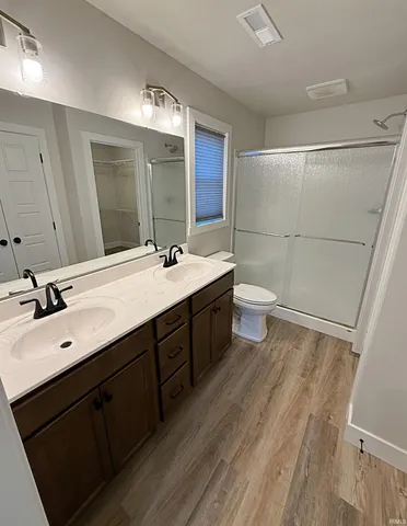 $293,500 | 9 Beacon Way, Washington, IN 47501