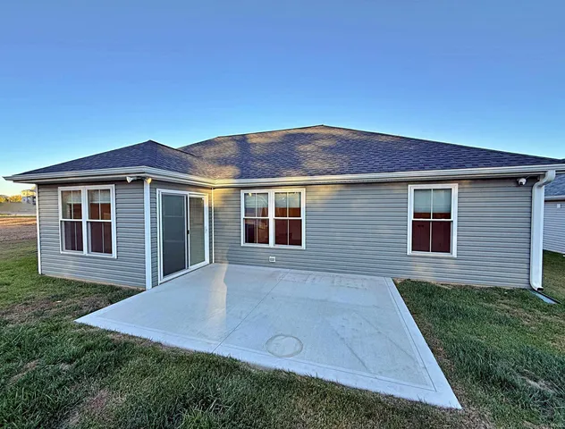 $293,500 | 9 Beacon Way, Washington, IN 47501