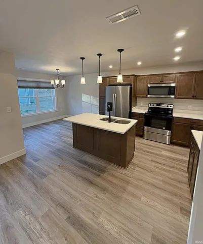 $293,500 | 9 Beacon Way, Washington, IN 47501