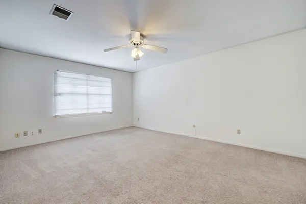 $3,850 | 4002 Portsmouth Street, Houston, TX 77027
