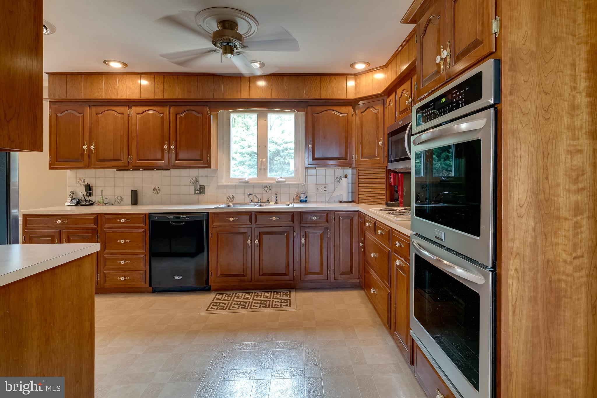 314 Pierson Road Lititz, PA 17543 - Photo 14 of 52