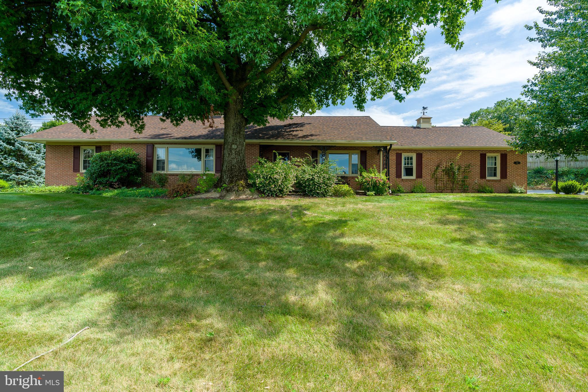 314 Pierson Road Lititz, PA 17543 - Photo 4 of 52