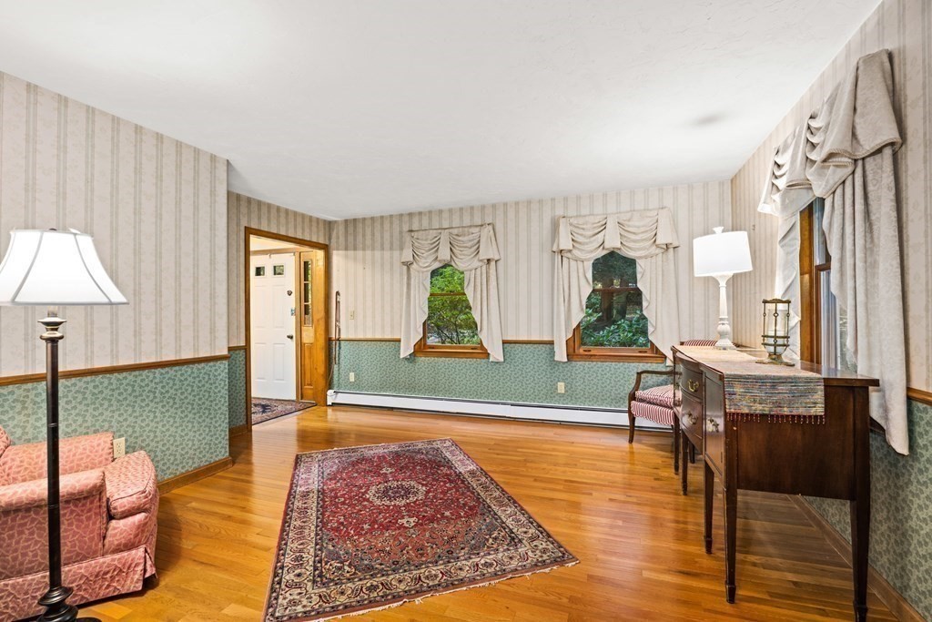 35 Glendale Road Sturbridge, MA 01518 - Photo 13 of 34 Gallery Image 13