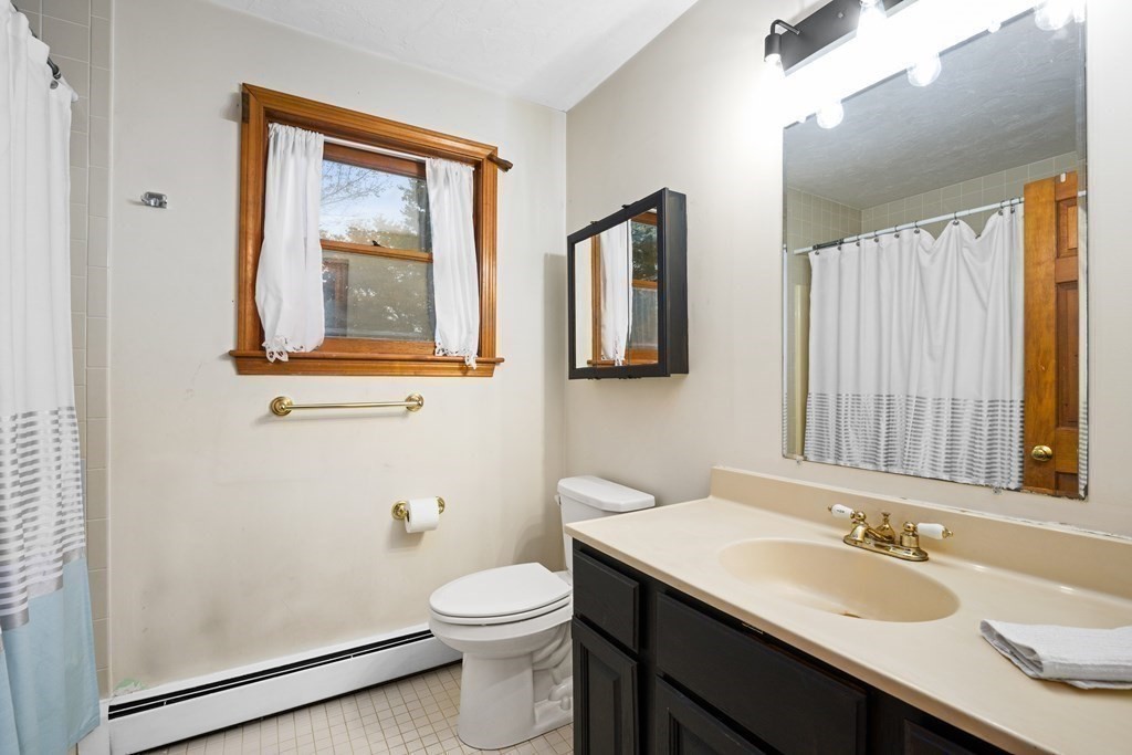 35 Glendale Road Sturbridge, MA 01518 - Photo 23 of 34 Gallery Image 23