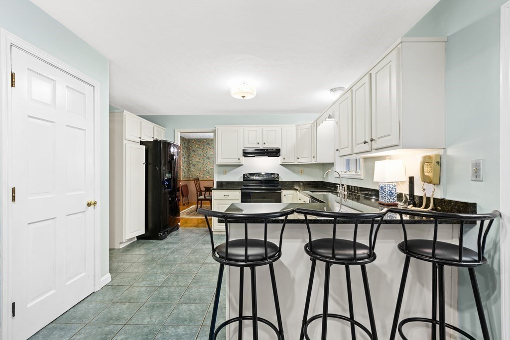 35 Glendale Road Sturbridge, MA 01518 - Photo 5 of 34 Gallery Image 5