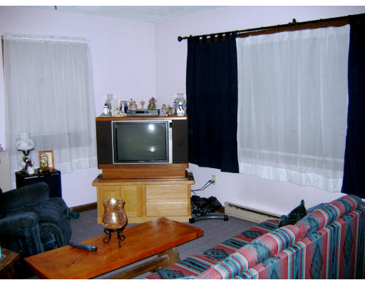 19 Bay Road Belchertown, MA 01007 - Photo 3 of 7 Gallery Image 3