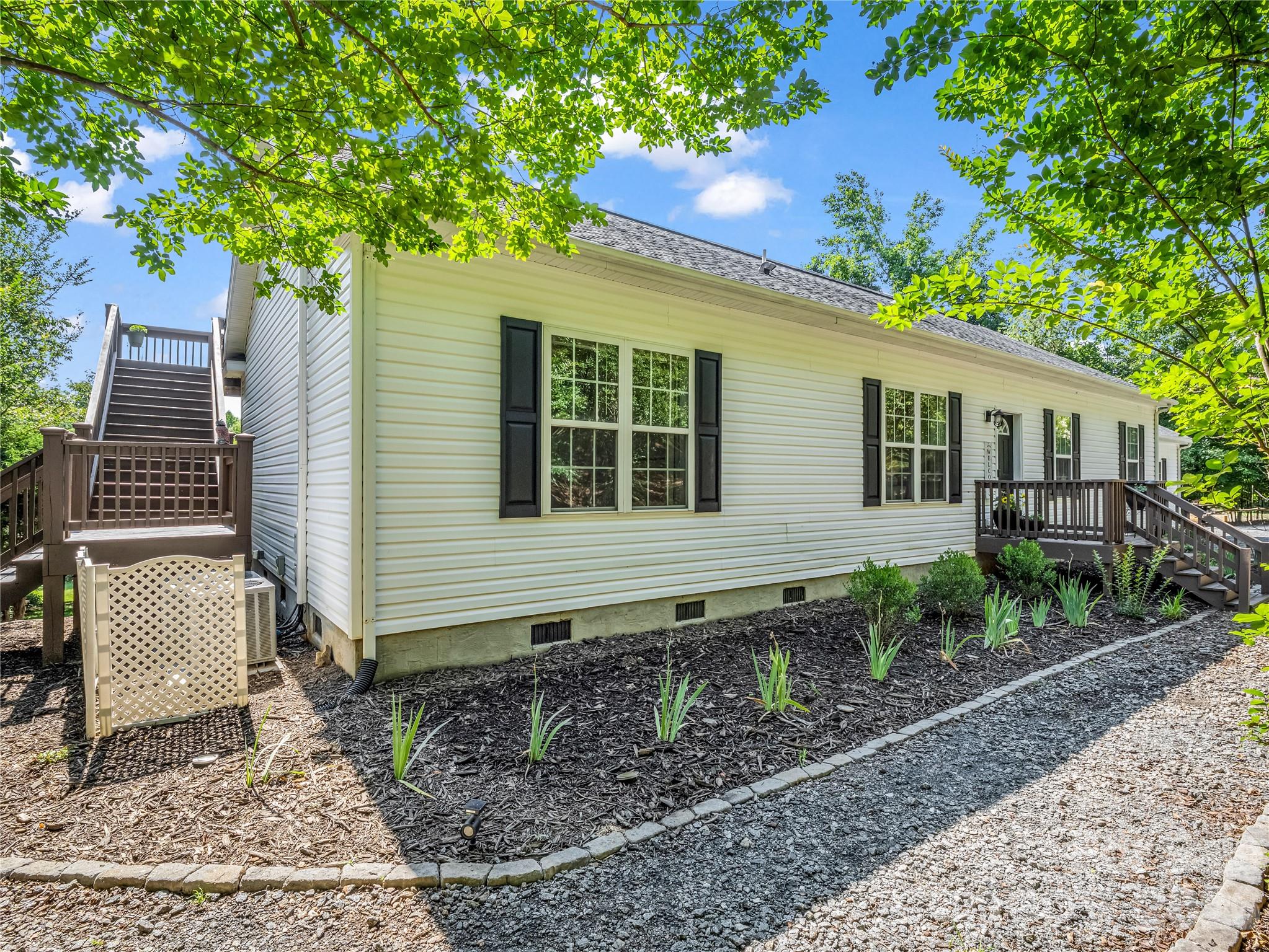 138 Elliott Lane Rutherfordton, NC 28139 - Photo 4 of 48