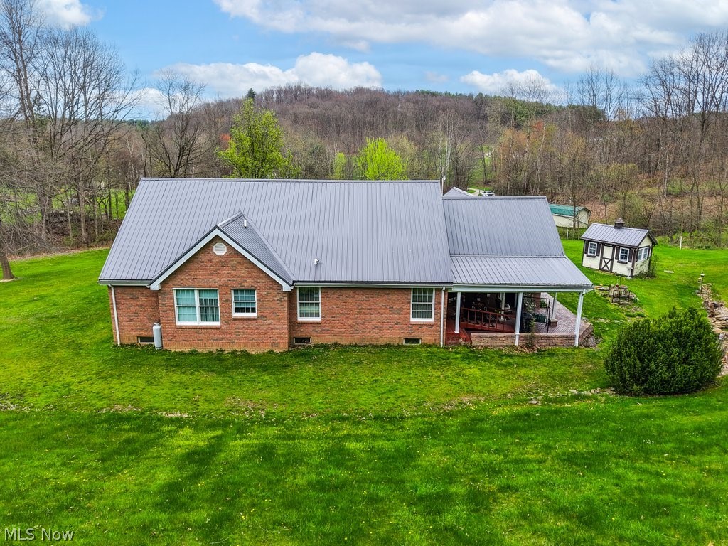 3139 Camille Road Southwest Sherrodsville, OH 44675 - Photo 4 of 50
