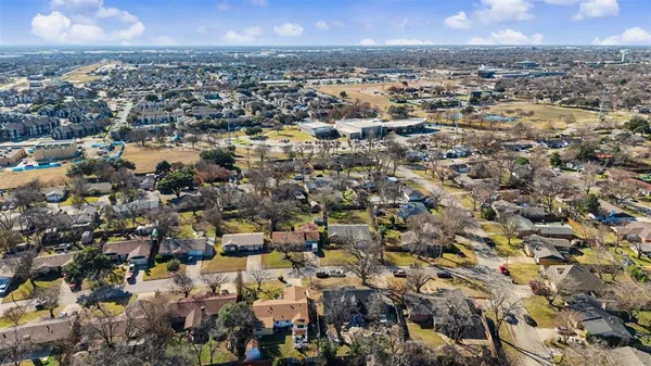 $330,000 | 2002 Cottie Lane, Arlington, TX 76010