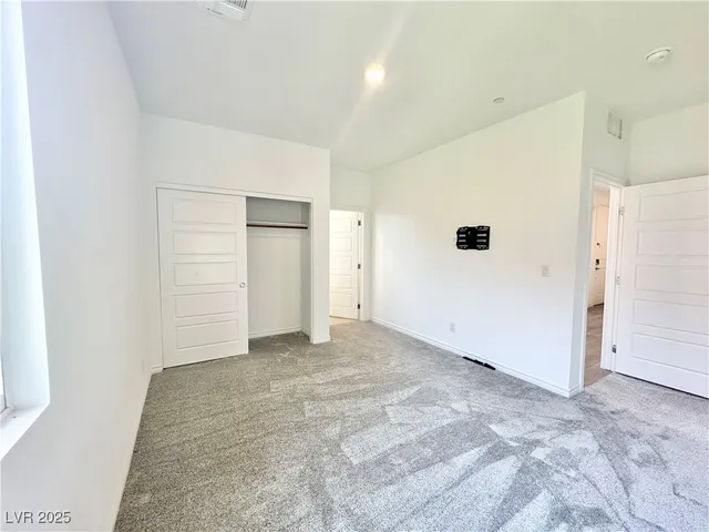 $4,995 | 1297 Ventura Cliffs Avenue, Henderson, NV 89012