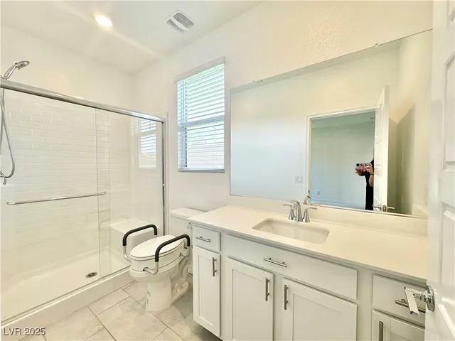 $4,995 | 1297 Ventura Cliffs Avenue, Henderson, NV 89012