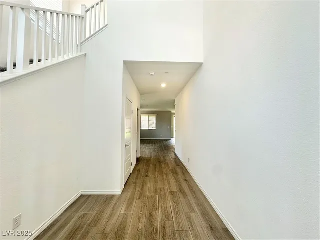 $4,995 | 1297 Ventura Cliffs Avenue, Henderson, NV 89012