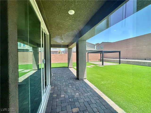 $4,995 | 1297 Ventura Cliffs Avenue, Henderson, NV 89012