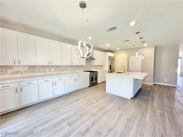 $4,995 | 1297 Ventura Cliffs Avenue, Henderson, NV 89012