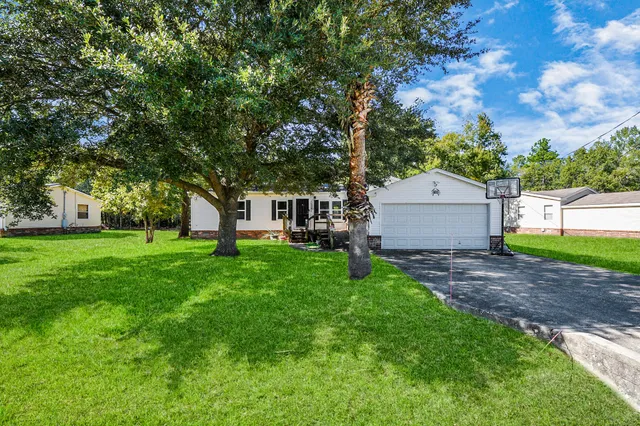 $1,600 | 16338 Hill Country Court, Conroe, TX 77302