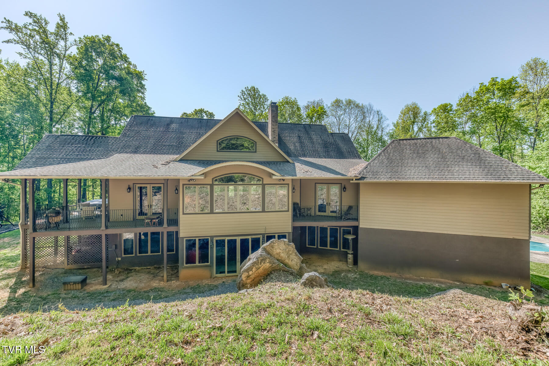 520 Highway 93 Fall Branch, TN 37656 - Photo 82 of 106 520 Highway 93 Exterior-36