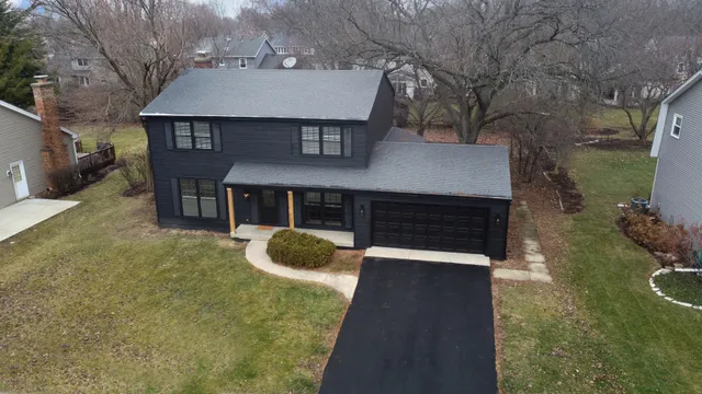 $2,800 | 2309 Sudbury Lane, Geneva, IL 60134