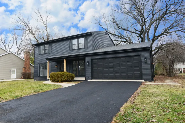 $2,800 | 2309 Sudbury Lane, Geneva, IL 60134