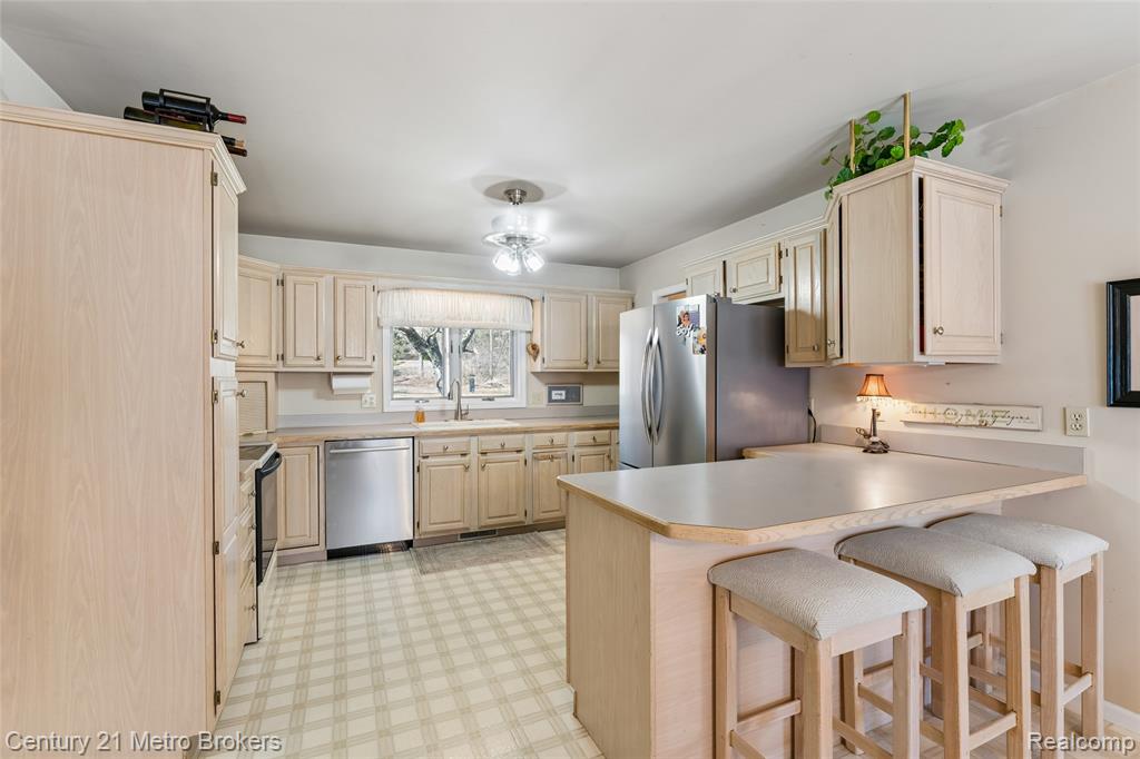 5464 North Seymour Road Flushing, MI 48433 - Photo 19 of 59
