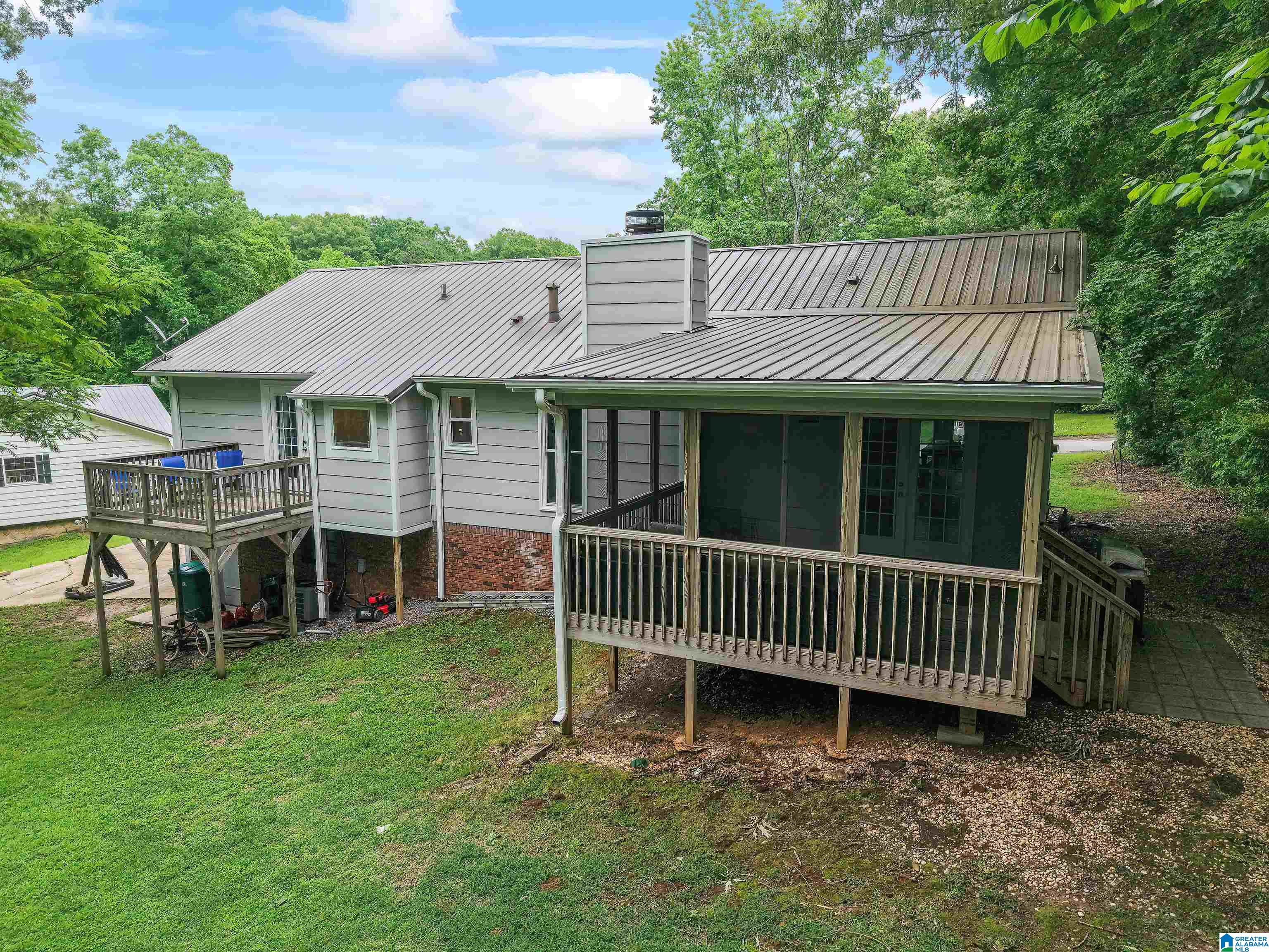 409 Michael Road Southwest Leeds, AL 35094 - Photo 4 of 48