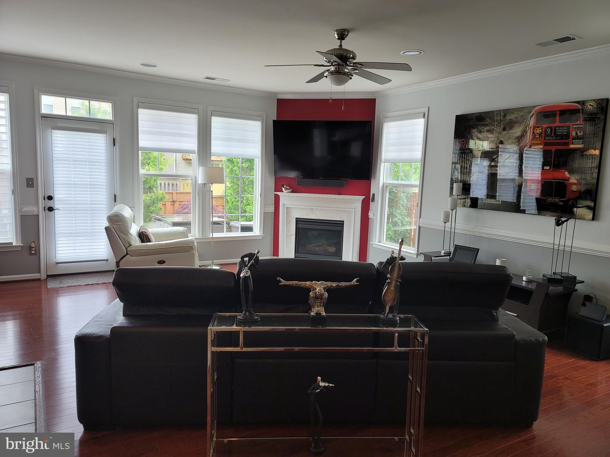 41835 Apatite Square Aldie, VA 20105 - Photo 10 of 44