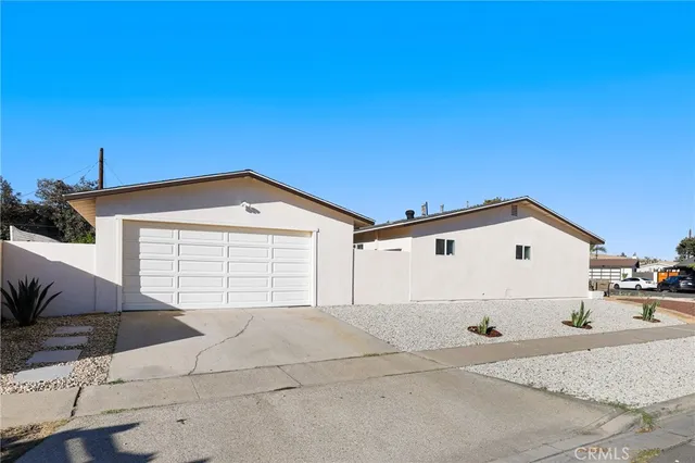 $1,250,000 | 1313 North Crestlane Place, Anaheim, CA 92805