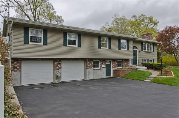 1 Pequot Road Peabody, MA 01960 - Photo 2 of 29 Gallery Image 2