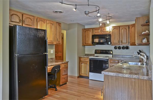 1 Pequot Road Peabody, MA 01960 - Photo 8 of 29 Gallery Image 8