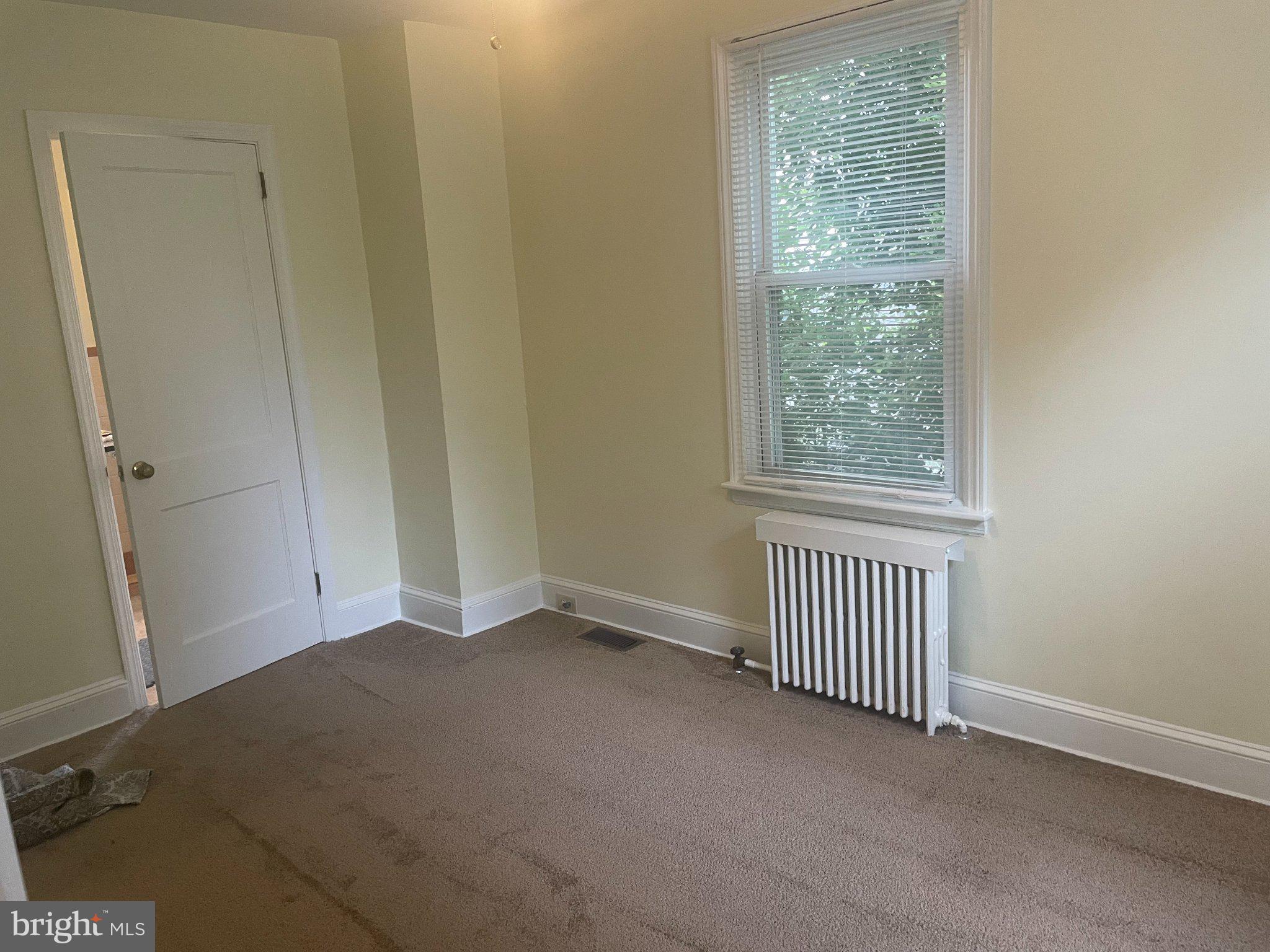180 Easton Road, Unit 1 Horsham, PA 19044 - Photo 7 of 15 Bedroom 1