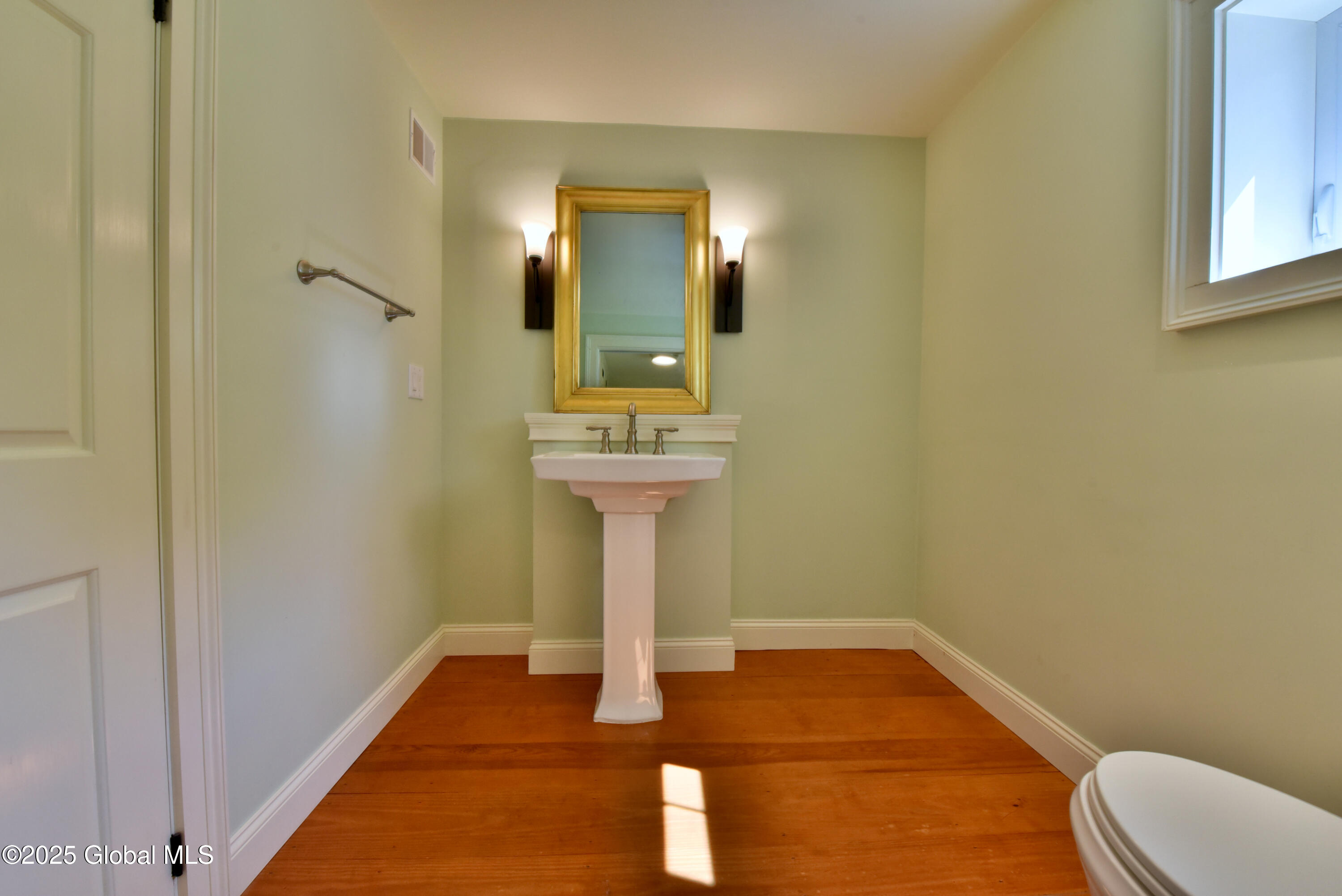 51 Hoffman Road Milton, NY 12866 - Photo 7 of 65 51HoffmanRdHalfBA