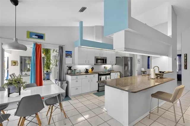 $1,100,000 | 2321 Manasota Beach Road, Englewood, FL 34223