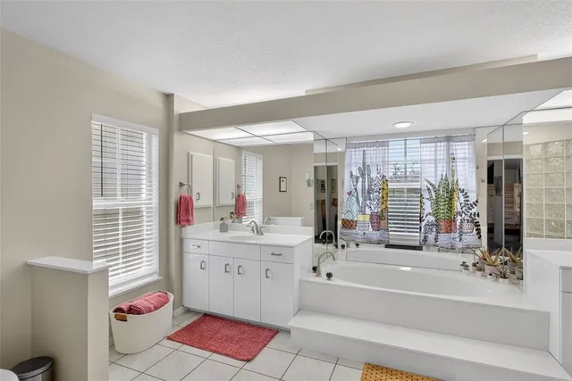 $1,100,000 | 2321 Manasota Beach Road, Englewood, FL 34223