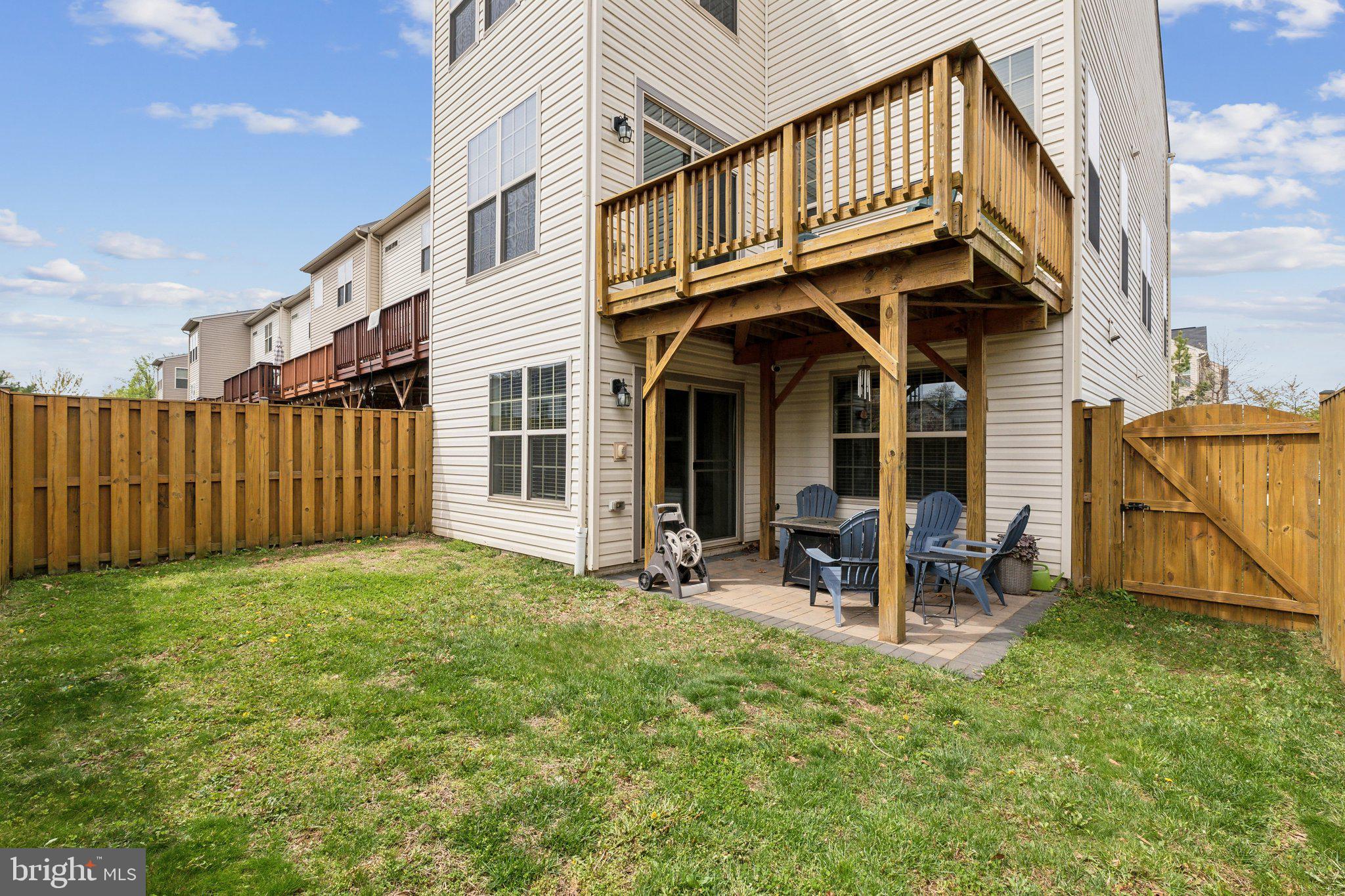 305 Hersden Lane Arnold, MD 21012 - Photo 13 of 23 a view of a house with backyard and porch