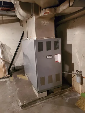 $1,000 | 309 Portland Street, Unit 102, St. Johnsbury, VT 05819