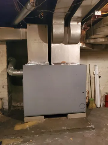 $1,000 | 309 Portland Street, Unit 102, St. Johnsbury, VT 05819