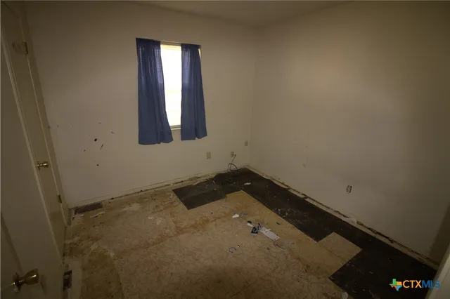 $160,000 | 601 John Glenn Drive, Garland, TX 75040