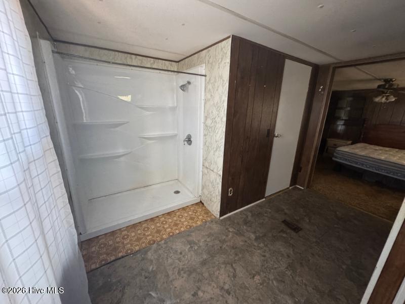 9421 Academy Road Laurinburg, NC 28352 - Photo 5 of 14 Gallery Image 5